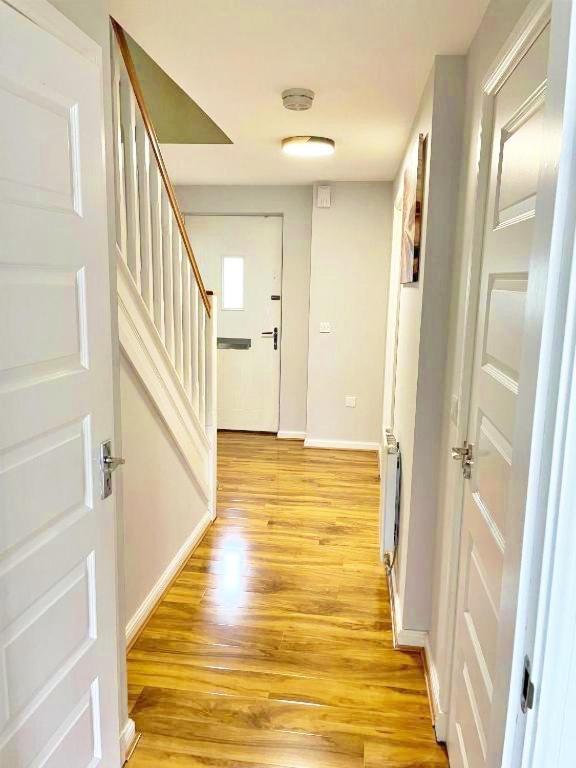 فيلا 3 Bed House With Parking Near Airport إدنبرة المظهر الخارجي الصورة