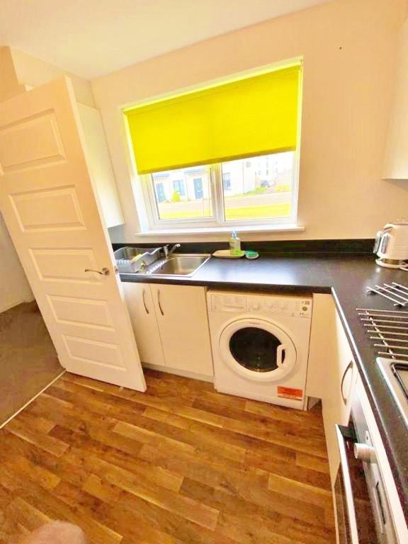 فيلا 3 Bed House With Parking Near Airport إدنبرة المظهر الخارجي الصورة